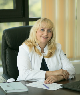 Краснова Юлия Николаевна.
